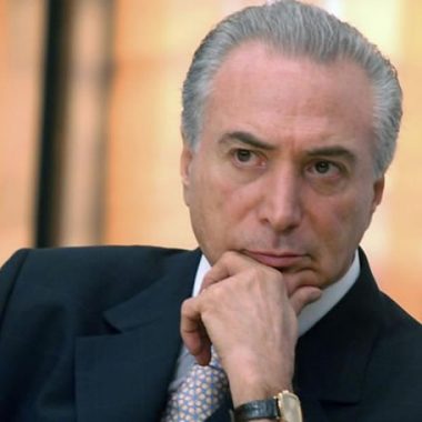 A ÚLTIMA TACADA – Temer avalia troca do comando da Polícia Federal A ÚLTIMA TACADA – Temer avalia troca do comando da Polícia Federal
