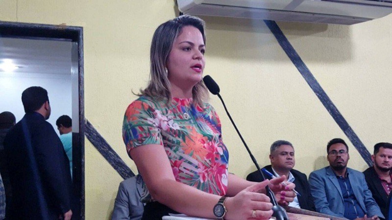 Bairro Nacional – Vereadora Ada Dantas solicita mutirão de limpeza aos moradores