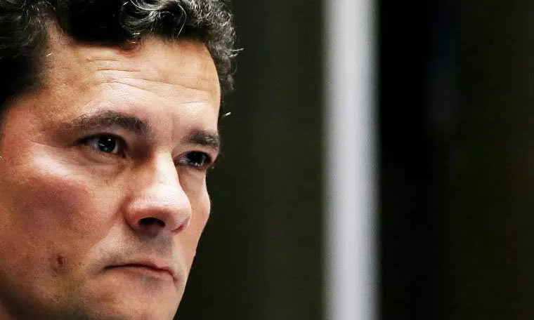 Moro diz que Lula quer transformar interrogatório em ato político