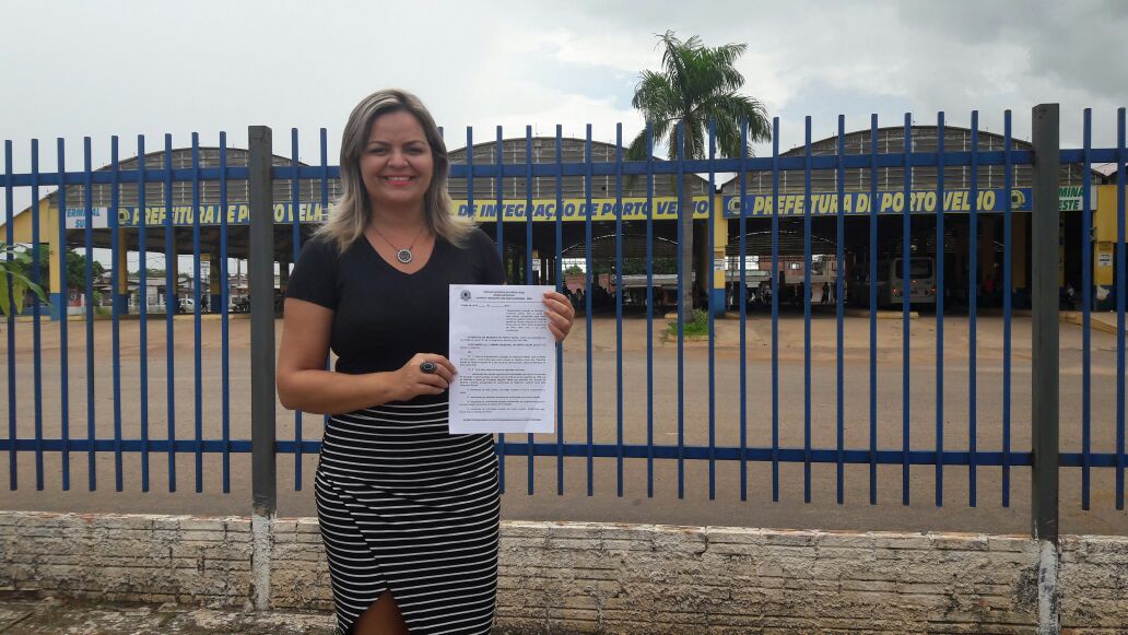 ÔNIBUS- Vereadora Ada Dantas apresenta projeto de isenção para estudantes de baixa renda