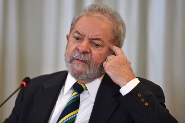Justiça aceita denúncia e Lula vira réu pela 7ª vez