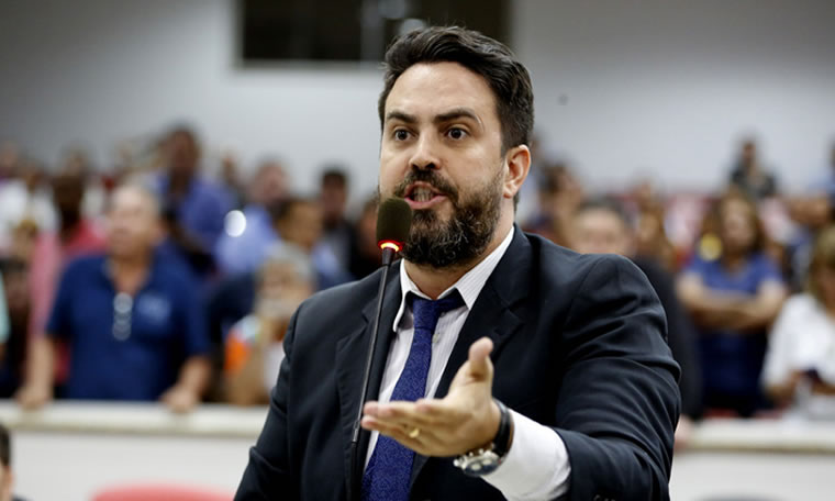 Léo Moraes se posiciona contra aprovação do aumento de cota do lago de Santo Antônio