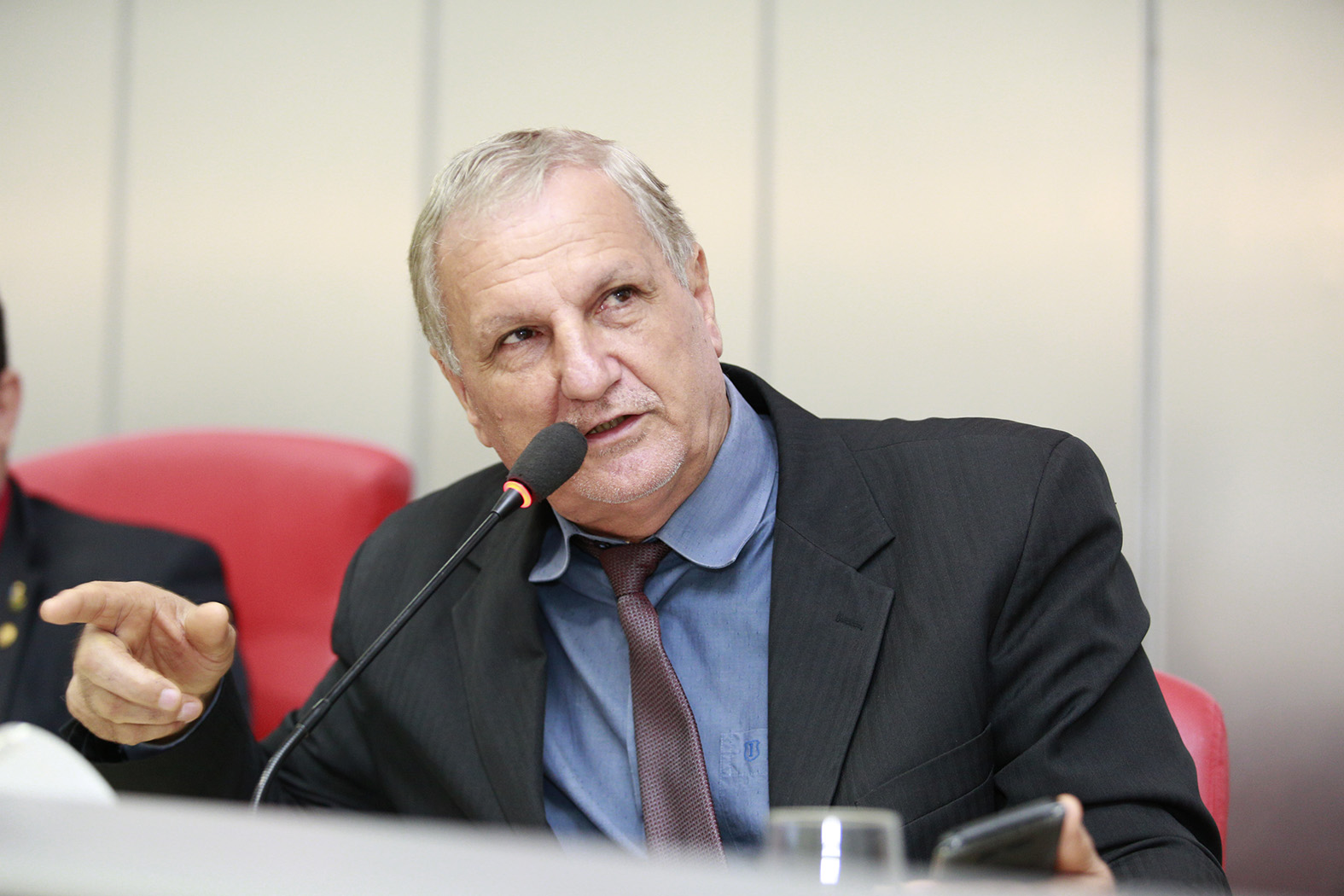 Adelino Follador ressalta audiência pública sobre Campanha da Fraternidade 2018