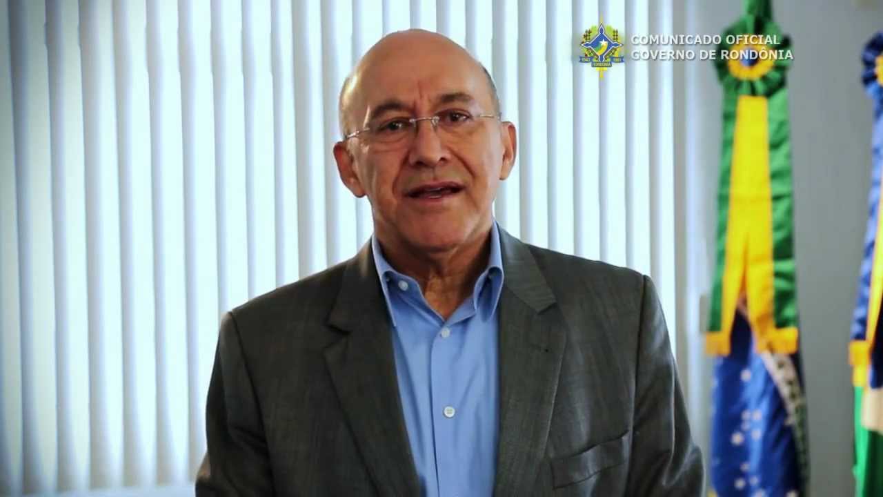 Confúcio Moura pode permanecer no Governo até o final de seu mandato