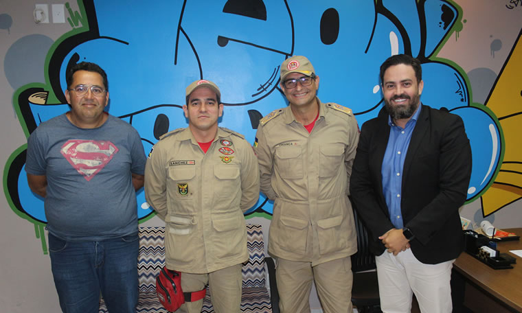 Léo Moraes debate atividades dos Bombeiros Civis de Rondônia