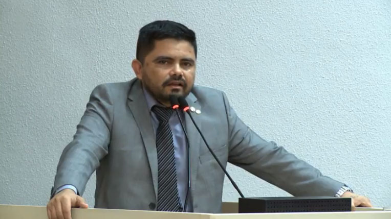 REESTRUTURAÇÃO – Deputado Jesuíno se emociona ao lembrar história na PM e pede apoio de parlamentares para aprovação de projeto