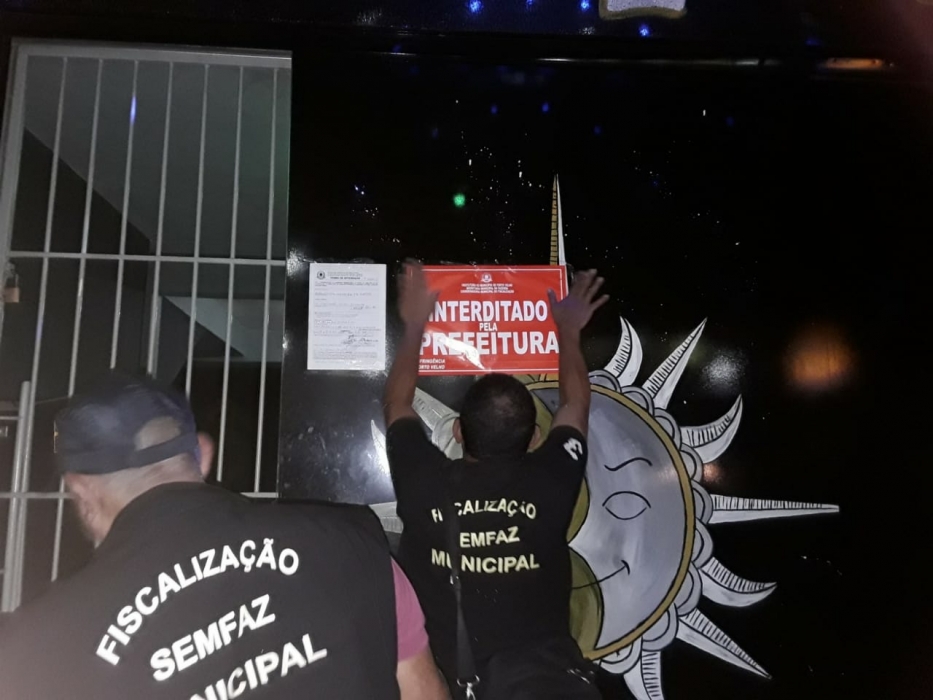 Bar da Zona Leste é interditado durante operação da PM e prefeitura em Porto Velho