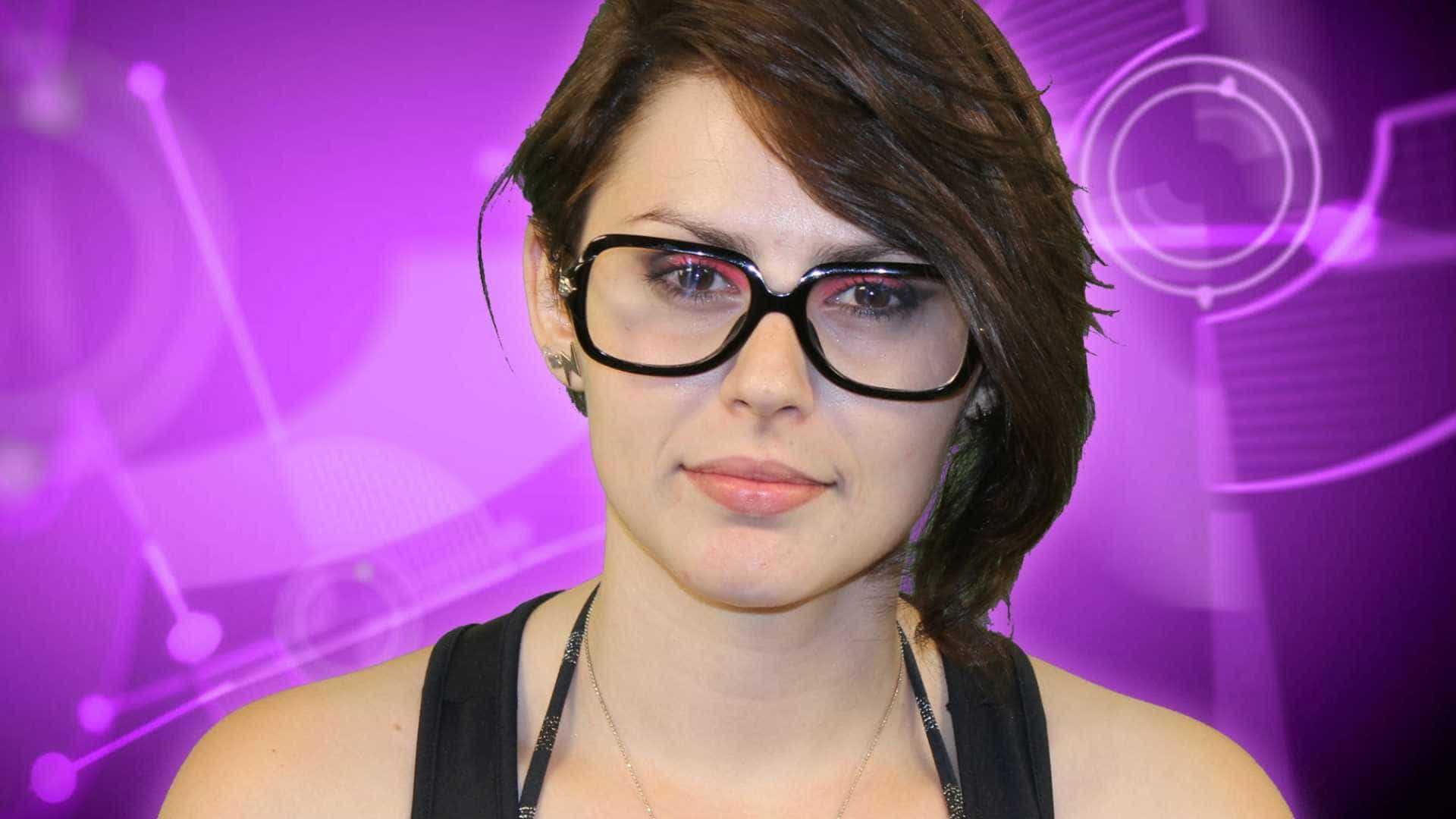Ex-BBB Mayara Medeiros trabalha como diretora de filmes pornôs