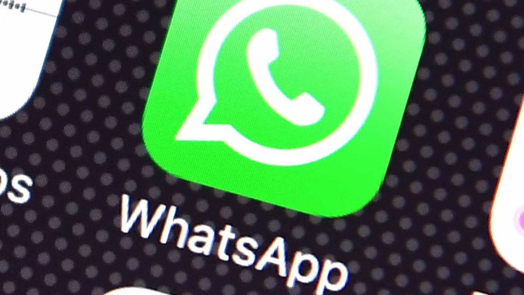Erro no WhatsApp pode ser usado para espalhar mensagens falsas Erro no WhatsApp pode ser usado para espalhar mensagens falsas