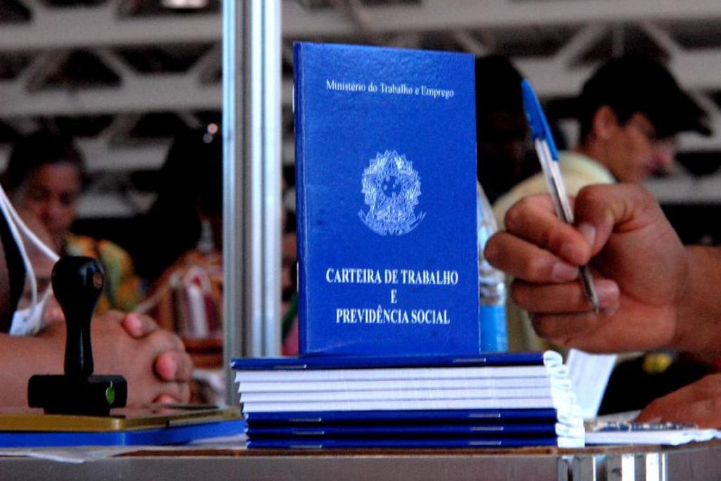 Pis/Pasep começa a ser pago hoje (17) Pis/Pasep começa a ser pago hoje (17)