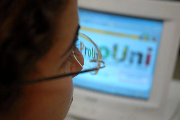 Inscrições para o ProUni já podem ser feitas pela internet Inscrições para o ProUni já podem ser feitas pela internet