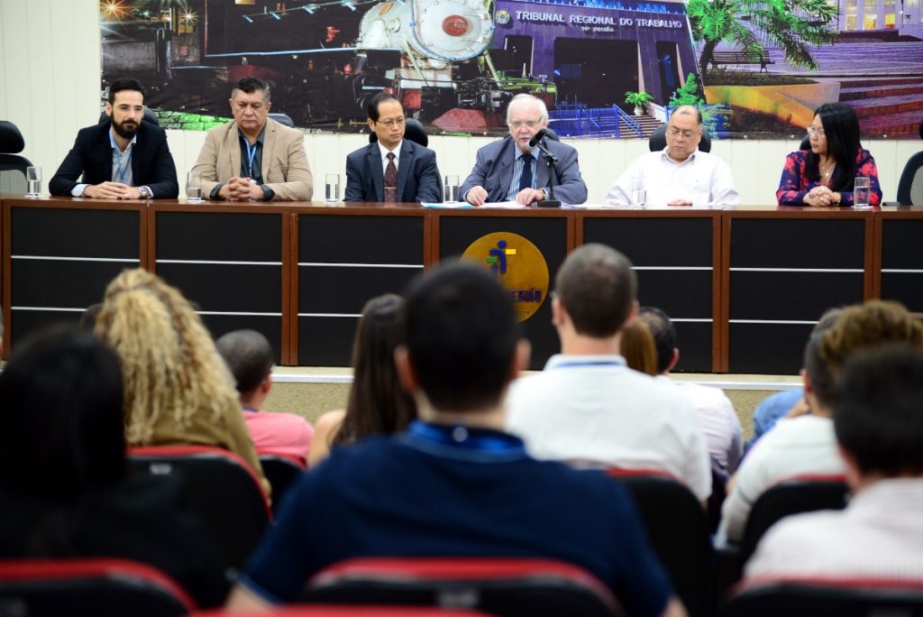 Presidente do TRT-RO/AC destaca “superação de desafios” ao apresentar resultados de 2019 na 4ª RAE Presidente do TRT-RO/AC destaca “superação de desafios” ao apresentar resultados de 2019 na 4ª RAE