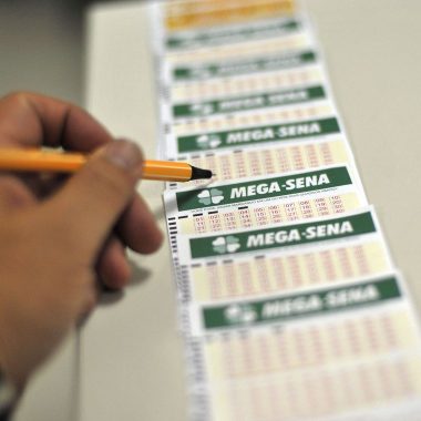 Mega-Sena sorteia R$ 70 milhões neste sábado Mega-Sena sorteia R$ 70 milhões neste sábado