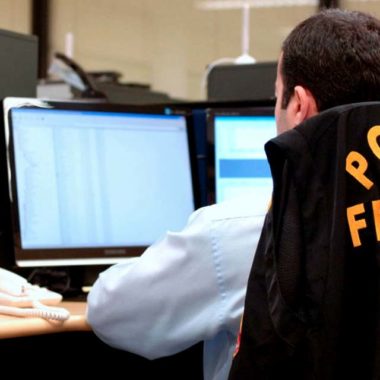 PF apura desvio de verbas utilizadas no combate à covid-19 PF apura desvio de verbas utilizadas no combate à covid-19