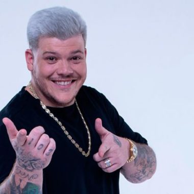 FIQUEEMCASA – Confira as lives desta quinta que tem “Ferrugem, Sepultura” e muito mais FIQUEEMCASA – Confira as lives desta quinta que tem “Ferrugem, Sepultura” e muito mais