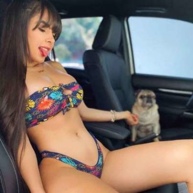Rondoniense Juliana Caetano vocalista do Bonde do Forró causa repulsa no Instagram e vira alvo de feministas Rondoniense Juliana Caetano vocalista do Bonde do Forró causa repulsa no Instagram e vira alvo de feministas