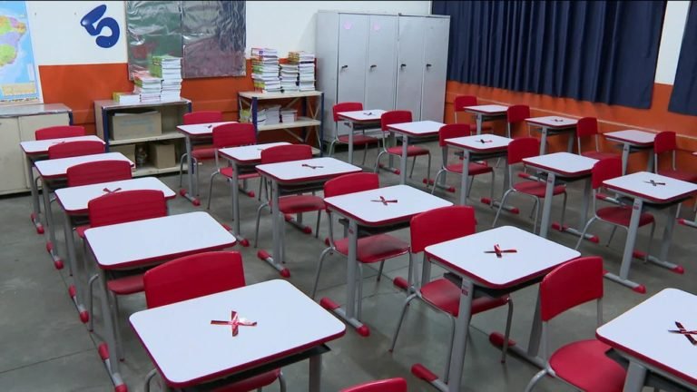 Governo publica decreto que permite volta às aulas a partir de 16 de novembro 2 Governo publica decreto que permite volta às aulas a partir de 16 de novembro