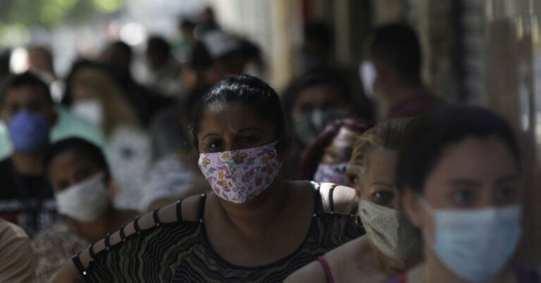 Brasil acumula 181,4 mil mortes