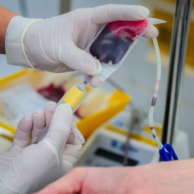 Fhemeron convoca população a doar sangue; estoque está em baixa Fhemeron convoca população a doar sangue; estoque está em baixa