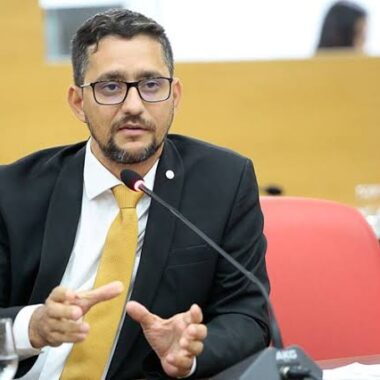 VITÓRIA PARA EDUCAÇÃO – Deputado Anderson parabeniza Governo Federal por sancionar a regulamentação do novo Fundeb VITÓRIA PARA EDUCAÇÃO – Deputado Anderson parabeniza Governo Federal por sancionar a regulamentação do novo Fundeb