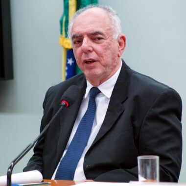 Ex-prefeito, deputado Mauro Nazif sofre infarto e segue internado Ex-prefeito, deputado Mauro Nazif sofre infarto e segue internado