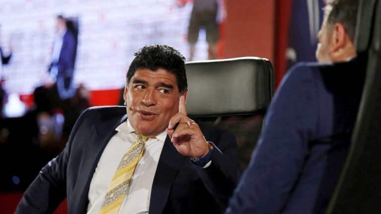 Filha de Maradona critica advogado do pai: 'Espero que a justiça seja feita' 2 Filha de Maradona critica advogado do pai: 'Espero que a justiça seja feita'