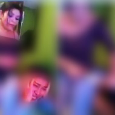 Cabeleireira descobre que “cliente fiel”, é amante de seu marido e o pau come; veja vídeo Cabeleireira descobre que “cliente fiel”, é amante de seu marido e o pau come; veja vídeo