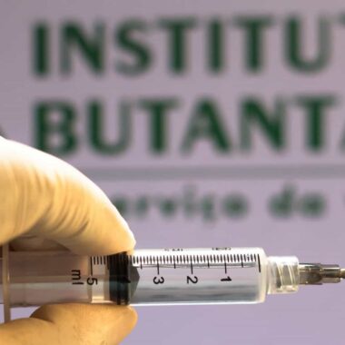 Veja perguntas e respostas sobre a Coronavac, vacina contra a Covid-19 Veja perguntas e respostas sobre a Coronavac, vacina contra a Covid-19