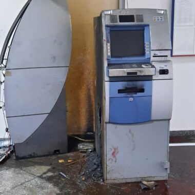 FITA DADA? Caixa eletrônico da Assembleia Legislativa de Rondônia é explodido por bandidos FITA DADA? Caixa eletrônico da Assembleia Legislativa de Rondônia é explodido por bandidos