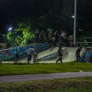 Operação flagra Skate Park e restaurantes lotados em Porto Velho Operação flagra Skate Park e restaurantes lotados em Porto Velho