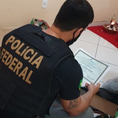 Falso psicólogo que chantageava expor pacientes é alvo de operação da PF em RO Falso psicólogo que chantageava expor pacientes é alvo de operação da PF em RO