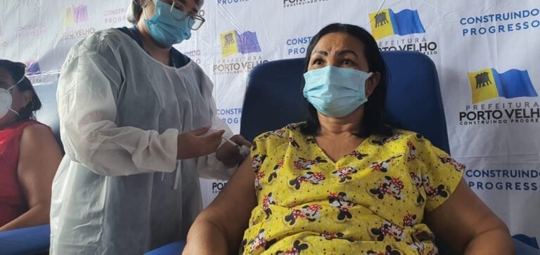 Porto Velho inicia aplicação da 2ª dose da vacina contra a Covid-19 nesta segunda, 15 9 Porto Velho inicia aplicação da 2ª dose da vacina contra a Covid-19 nesta segunda, 15