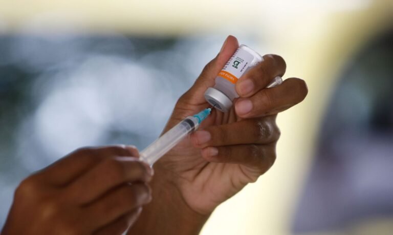 MS distribuirá mais 6,4 milhões de doses de vacinas contra covid-19 10 MS distribuirá mais 6,4 milhões de doses de vacinas contra covid-19