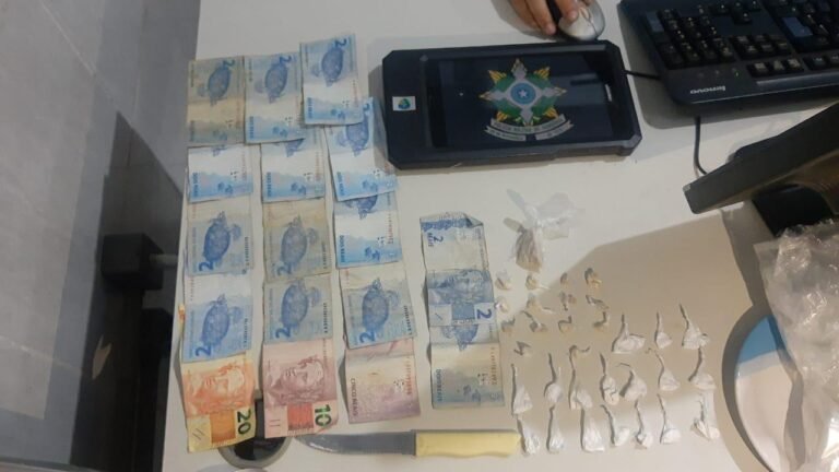 Trio é preso vendendo drogas em lava jato no Bairro Nova Porto Velho 19 Trio é preso vendendo drogas em lava jato no Bairro Nova Porto Velho