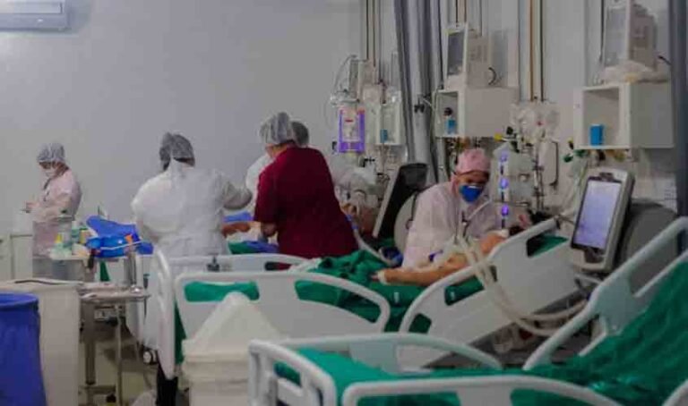 Intubação está entre as principais medidas adotadas por médicos para o tratamento da covid-19, em Rondônia 15 Intubação está entre as principais medidas adotadas por médicos para o tratamento da covid-19, em Rondônia