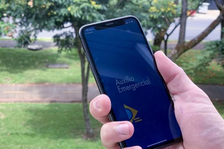 Trabalhadores nascidos em outubro podem sacar auxílio emergencial 15 Trabalhadores nascidos em outubro podem sacar auxílio emergencial