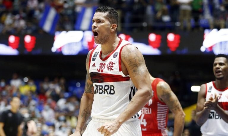 Basquete: Flamengo ignora torcida da casa e conquista a Champions 5 Basquete: Flamengo ignora torcida da casa e conquista a Champions