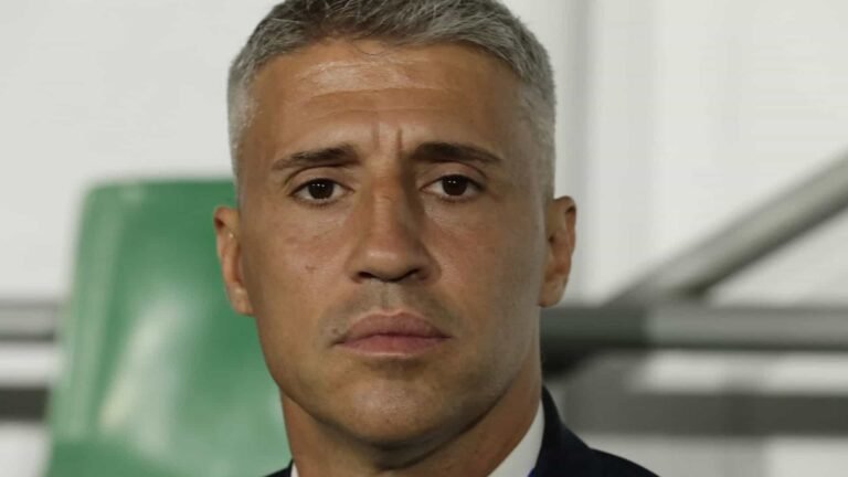 Crespo vai escalar o 'melhor' São Paulo para o clássico com o Palmeiras 13 Crespo vai escalar o 'melhor' São Paulo para o clássico com o Palmeiras