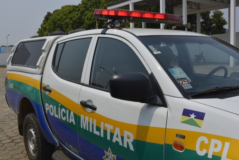 ADULTÉRIO – Mensagens de esposa de deputado federal com suposto amante termina em agressão doméstica 2 ADULTÉRIO – Mensagens de esposa de deputado federal com suposto amante termina em agressão doméstica