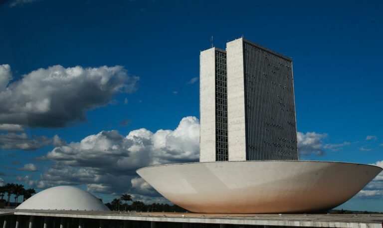CCJ da Câmara cancela reunião sobre PEC da reforma administrativa 2 CCJ da Câmara cancela reunião sobre PEC da reforma administrativa