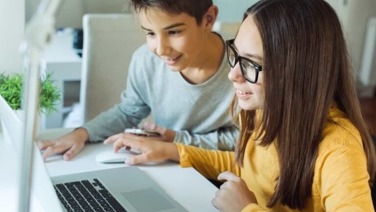 População jovem do Brasil é a menor em duas décadas 12 População jovem do Brasil é a menor em duas décadas