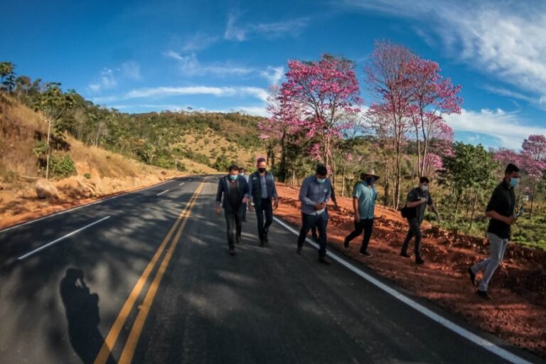 Governo de Rondônia avança nas obras realizadas nas serras da RO-464 que garante acesso a Tarilândia 13 Governo de Rondônia avança nas obras realizadas nas serras da RO-464 que garante acesso a Tarilândia