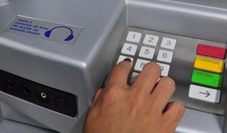 TecBan investe R$ 200 mi para ampliar rede de caixas eletrônicos recicláveis 20 TecBan investe R$ 200 mi para ampliar rede de caixas eletrônicos recicláveis