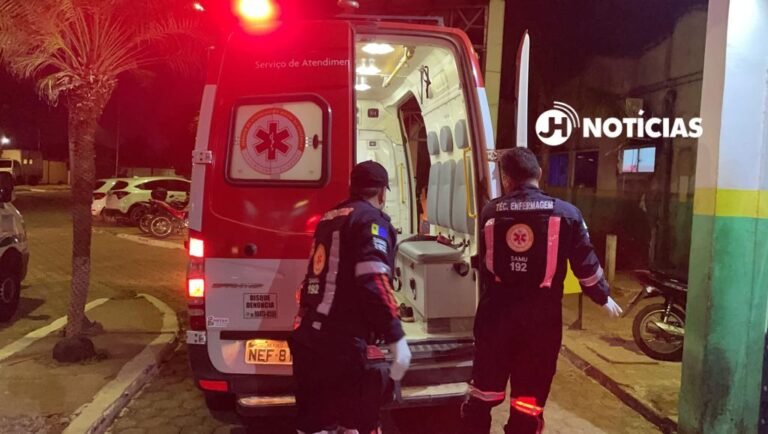 Mulher é suspeita de esfaquear o marido durante discussão na capital 8 Mulher é suspeita de esfaquear o marido durante discussão na capital