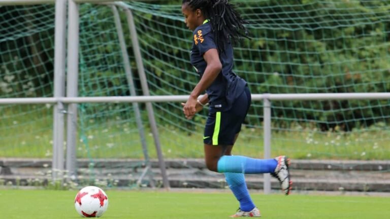 Ludmila é convocada para defender seleção feminina nos jogos diante da Austrália 8 Ludmila é convocada para defender seleção feminina nos jogos diante da Austrália