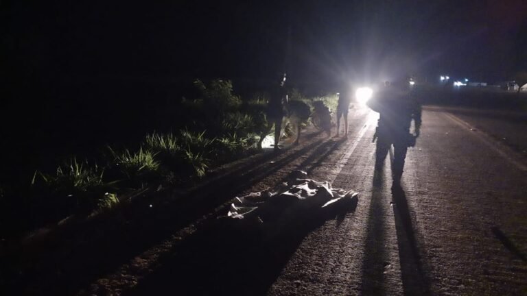Motociclista tem braço arrancado e morre após ser atingido por carro na BR-364 10 Motociclista tem braço arrancado e morre após ser atingido por carro na BR-364