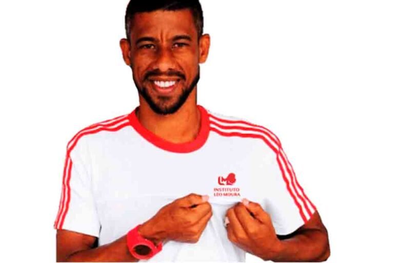 Ex-jogador, Léo Moura, inaugurará escolinha de futebol em Rondônia 6 Ex-jogador, Léo Moura, inaugurará escolinha de futebol em Rondônia