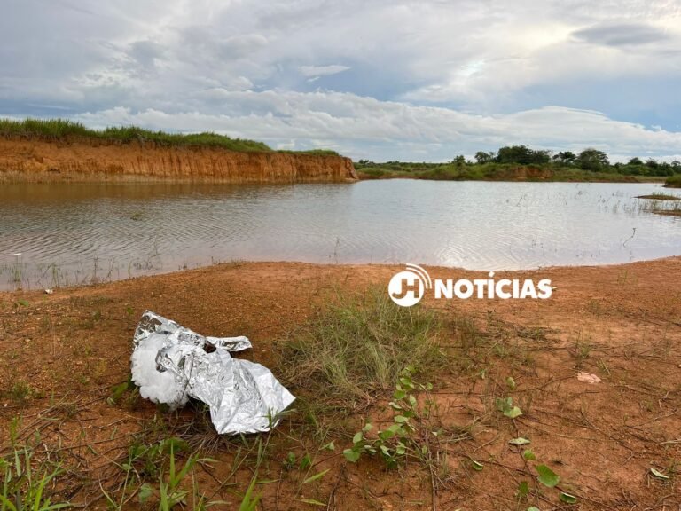 Policia é acionada após morte de adolescente em cascalheira na zona leste 9 Policia é acionada após morte de adolescente em cascalheira na zona leste