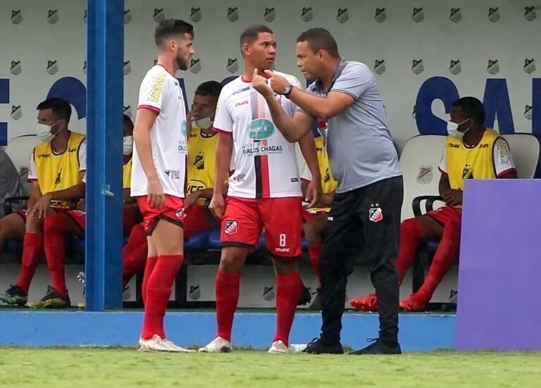 "São atletas prontos", diz treinador sobre jogadores do Palmeiras campeões da Copinha 7 "São atletas prontos", diz treinador sobre jogadores do Palmeiras campeões da Copinha