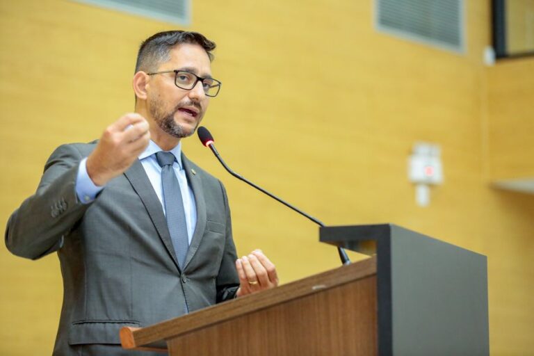 PEDIDO ATENDIDO – Governo prorroga pagamento do auxílio-covid aos profissionais da segurança pública e saúde 18 PEDIDO ATENDIDO – Governo prorroga pagamento do auxílio-covid aos profissionais da segurança pública e saúde